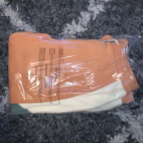 Laura’s Boutique Silvana 2 Piece - Picture 4 of 4